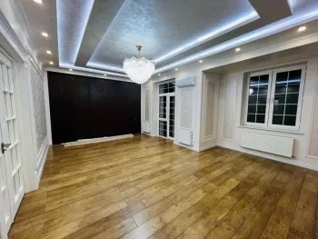 160 м², 5-комн. квартира, 8/9-0