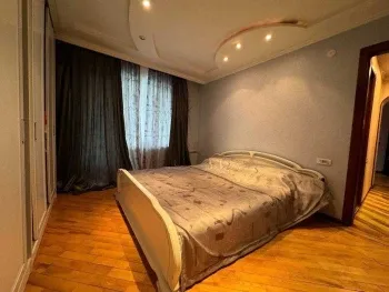 143 м², 5-комн. квартира, 5/5-2