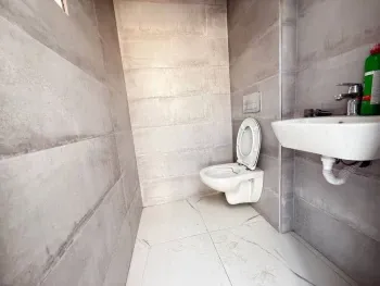 130 м², 4-комн. квартира, 9/10-2