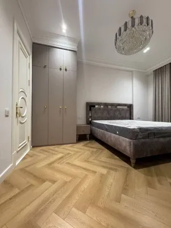91 м², 3-комн. квартира, 2/8-2