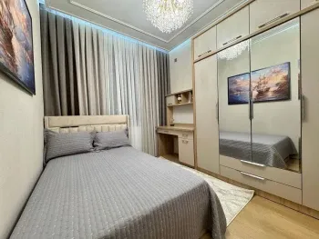 134 м², 5-комн. квартира, 1/8-1