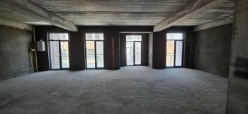 106 m², 3-xonali kvartira, 3/10-0