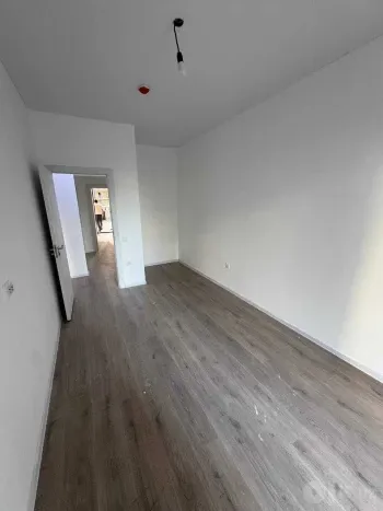 70 м², 3-комн. квартира, 1/12-1