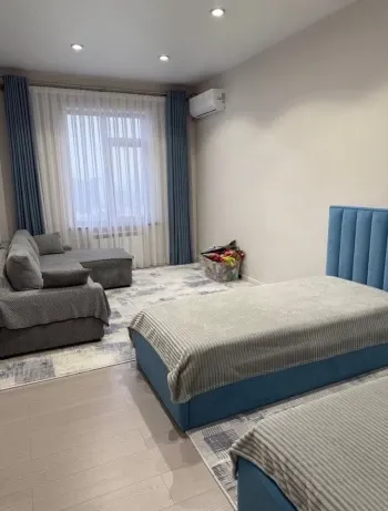 100 м², 3-комн. квартира, 9/10-2