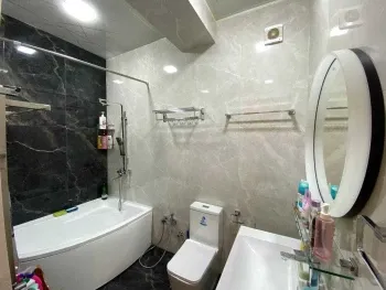 145 m², 5-xonali kvartira, 6/10-2