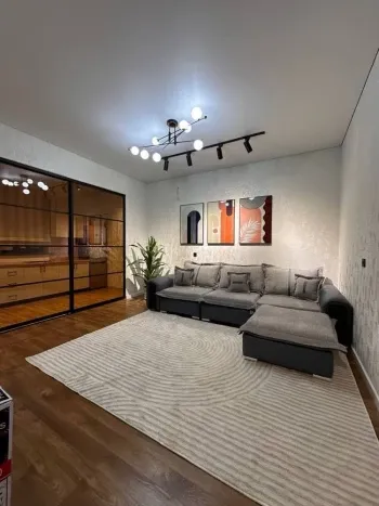 80 m², 3-xonali kvartira, 7/12-0