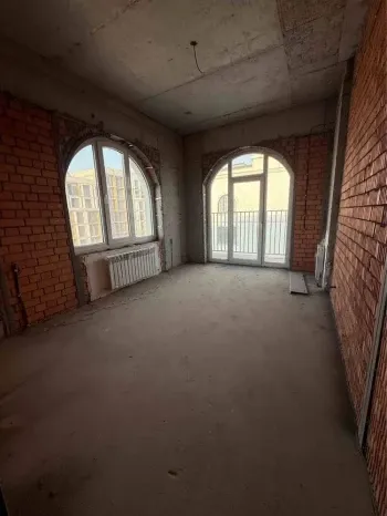 126 м², 4-комн. квартира, 12/12-3