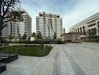 187 м², 4-комн. квартира, 3/5-1