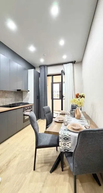 60 м², 2-комн. квартира, 12/16-1