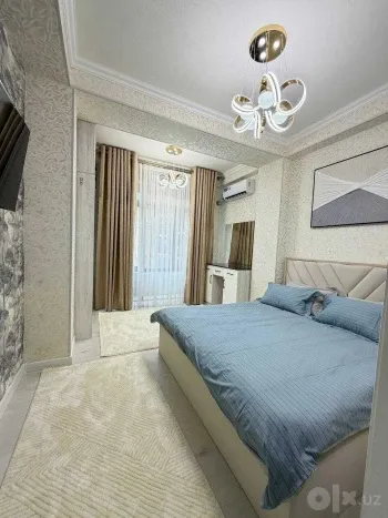 90 м², 3-комн. квартира, 3/10-0