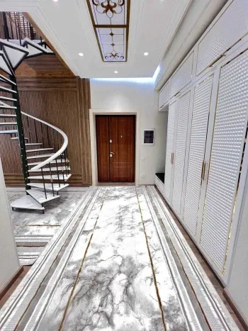 140 m², 4-xonali kvartira, 7/8-2