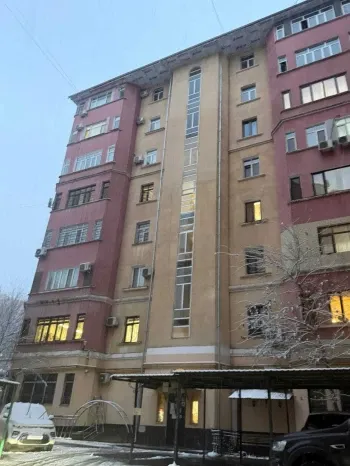 273 м², многокомнатная квартира, 7/8-1