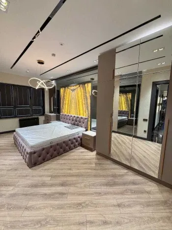 115 м², 4-комн. квартира, 24/25-0