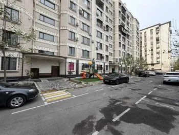 113 м², 3-комн. квартира, 2/10-0