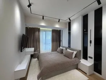 75 м², 3-комн. квартира, 8/25-2