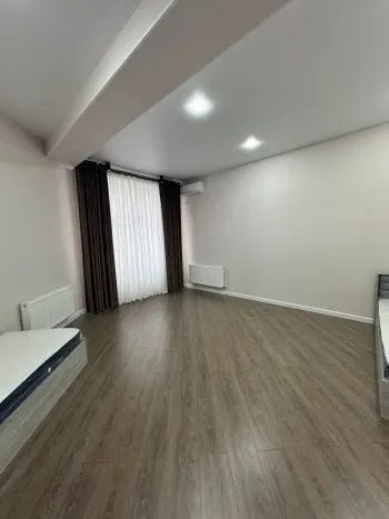 115 м², 3-комн. квартира, 2/8-2